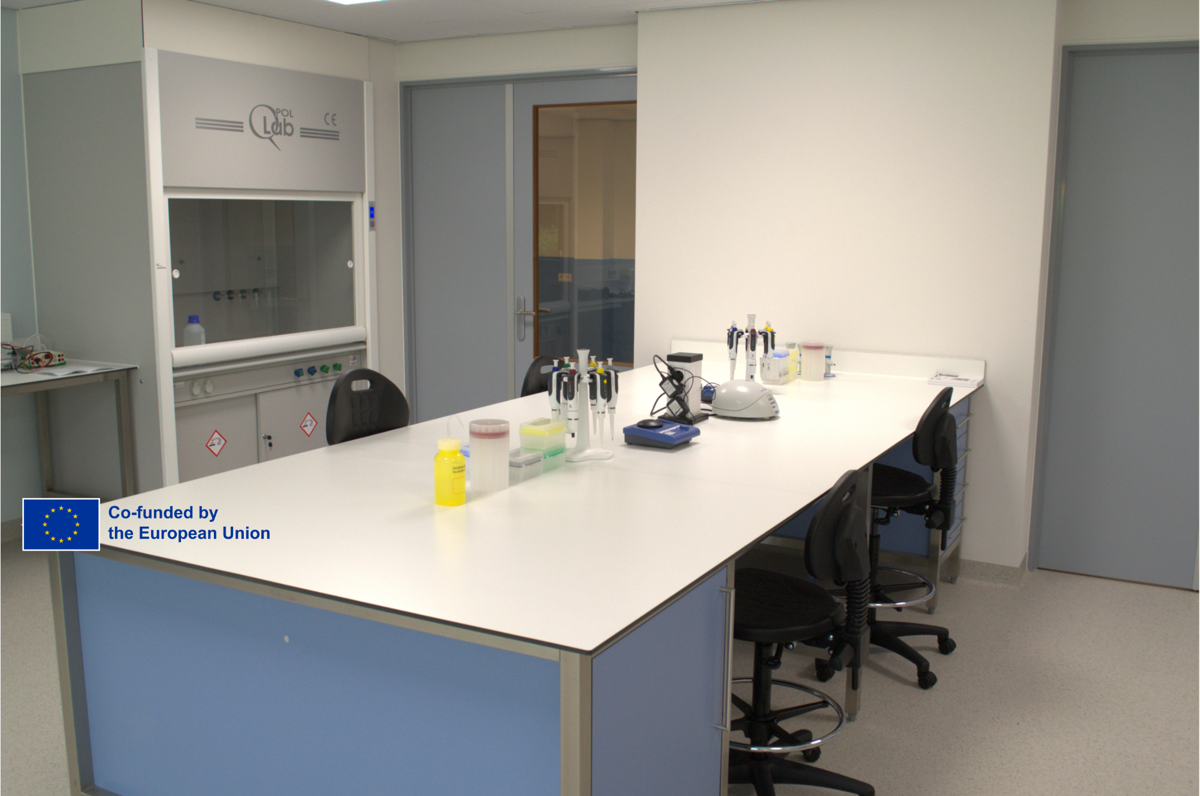 Flexible Bio Lab